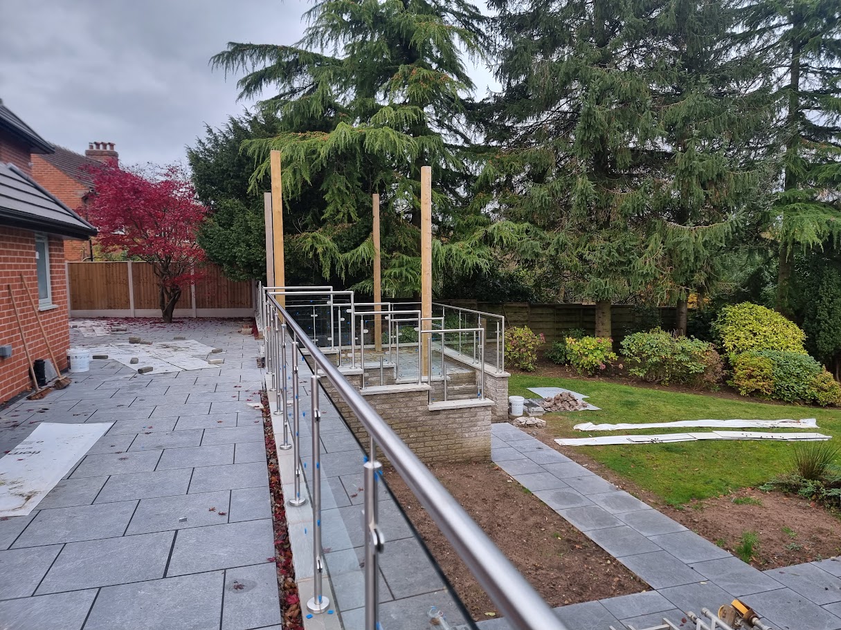 A stainless and glass terrace in Tytherington — further view of the completed installation