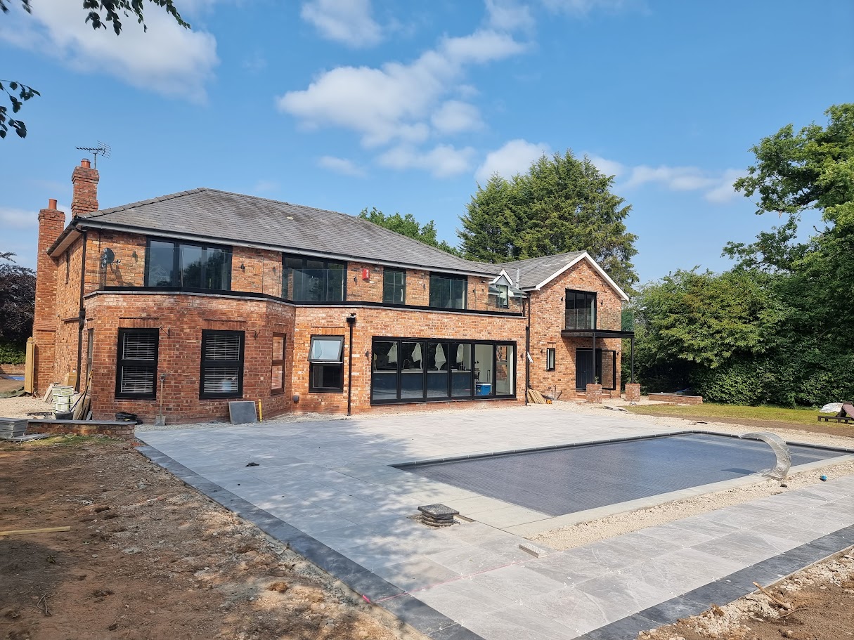 A frameless roof terrace and balcony in Lower Peover — further view of the completed installation