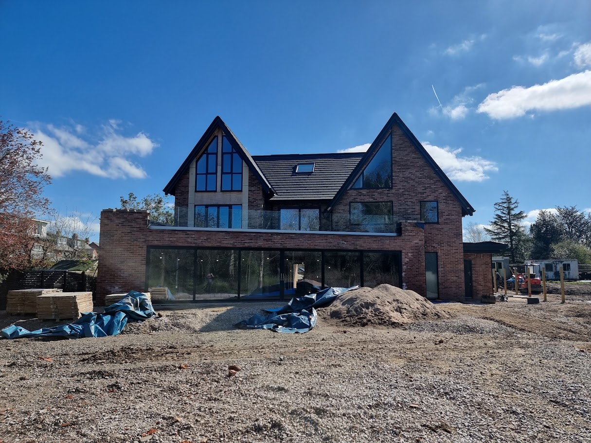 A frameless glass roof terrace in Woodford — further view of the completed installation