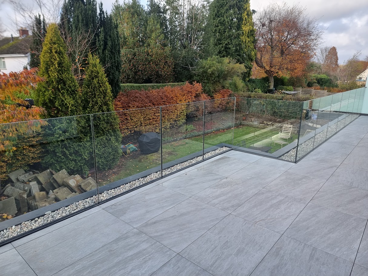 A frameless glass roof terrace in Wilmslow — further view of the completed installation