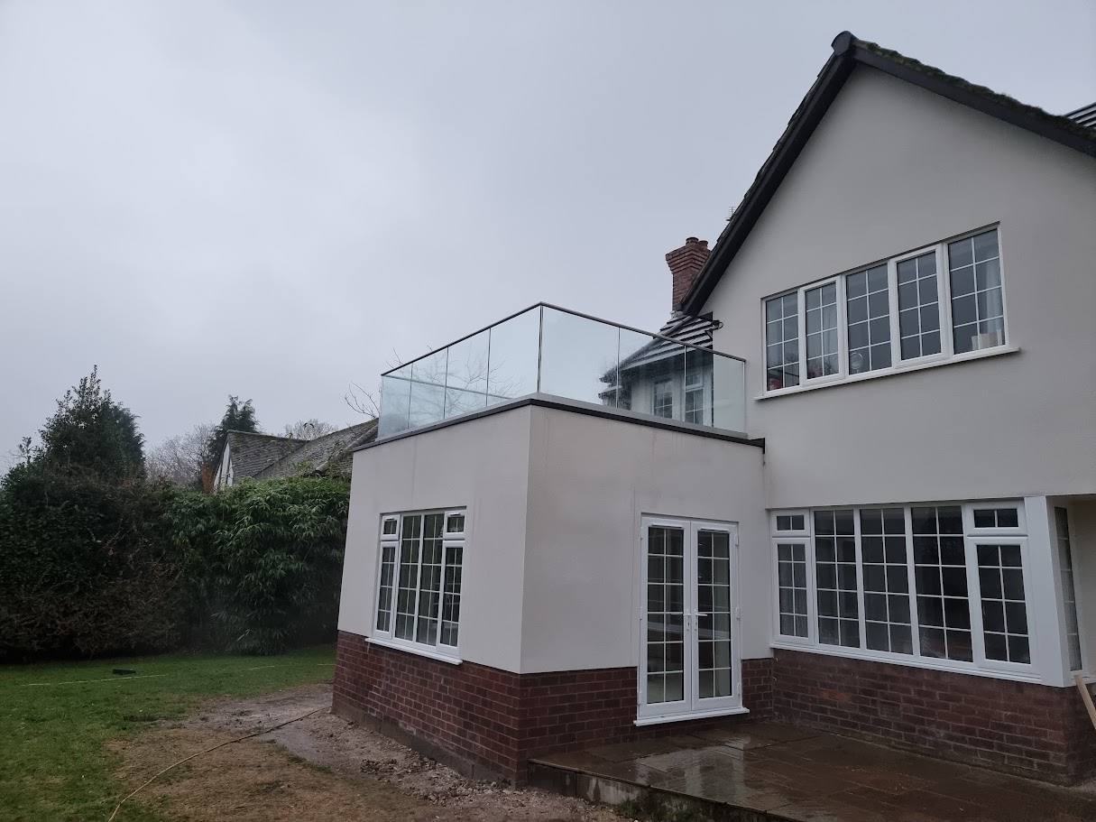 A roof terrace overlooking the Mere Golf Club, Knutsford — further view of the completed installation