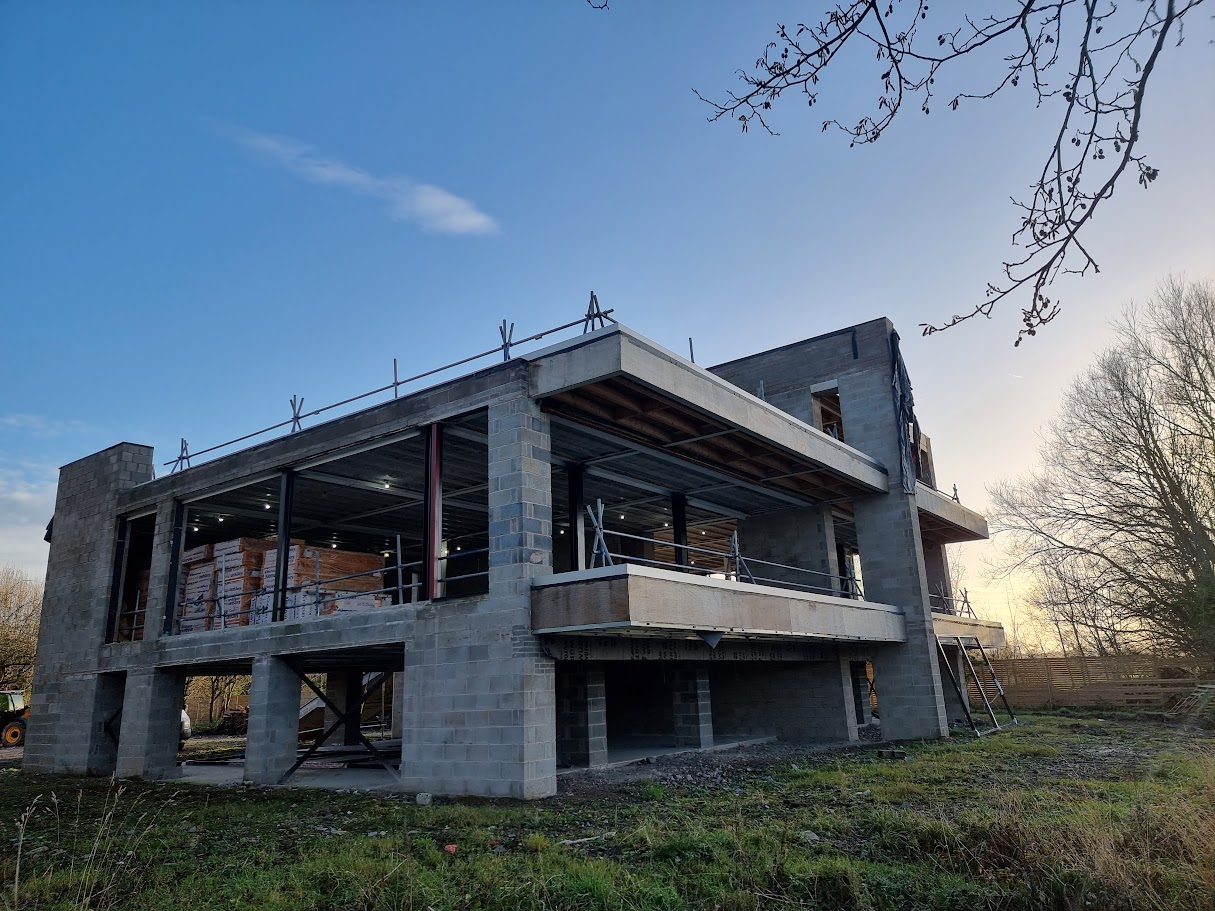 A riverside terrace project in Chester — further view of the completed installation