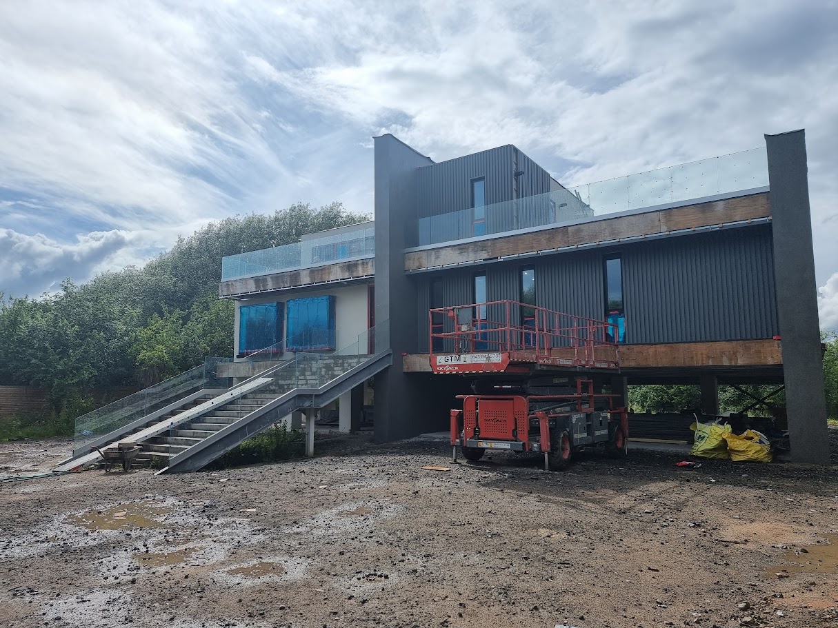 A riverside terrace project in Chester — further view of the completed installation